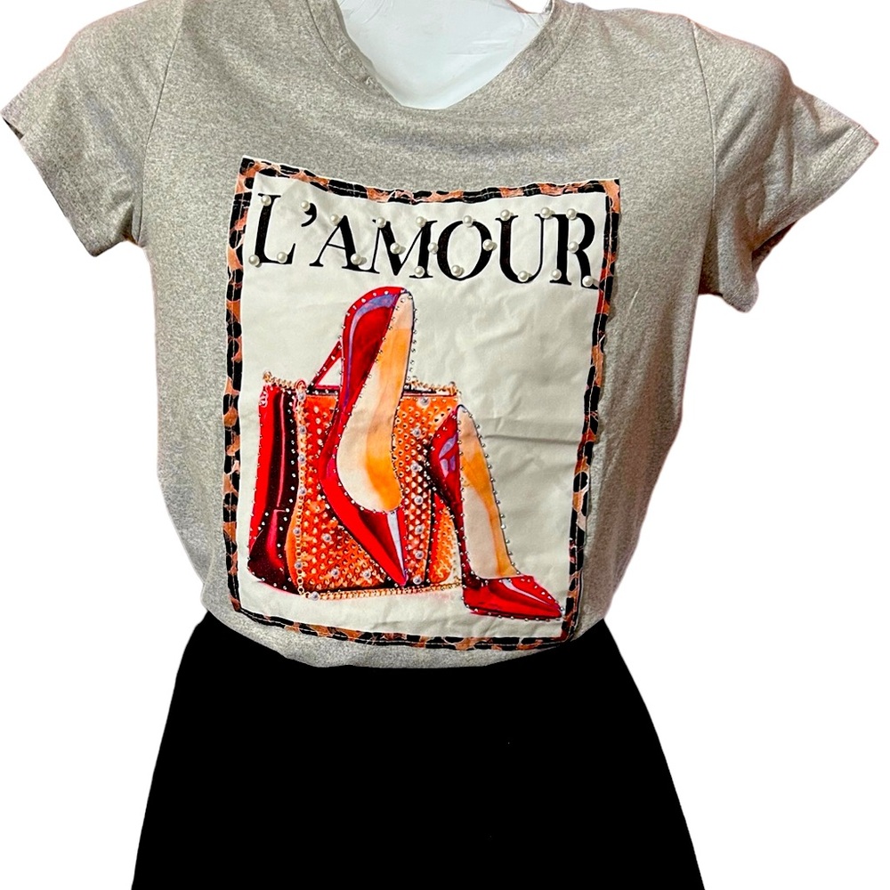 Emme Jordan Pullover T-Shirt